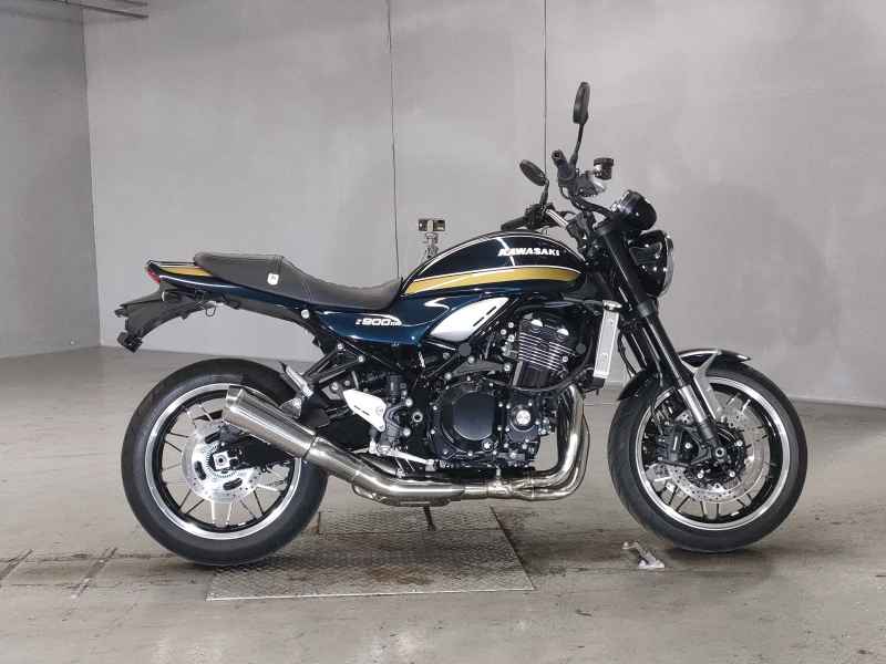 Kawasaki Z900RS 2022