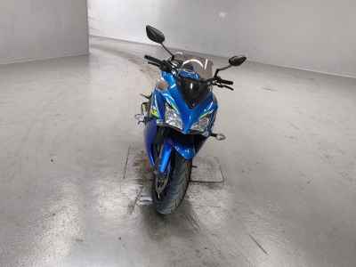 Suzuki GSX-S1000F 2019