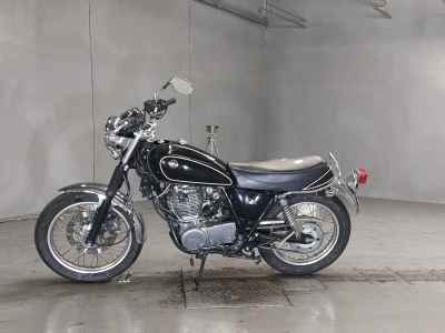 Yamaha SR400 2010