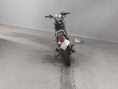 Yamaha SR400 2010