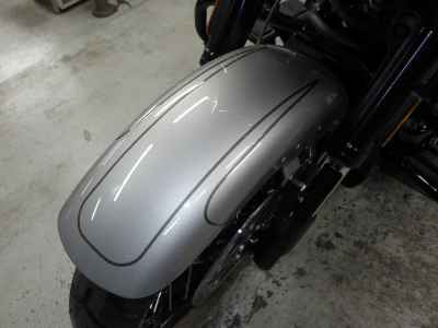 Harley-Davidson FLHXSE1980CVO 2023