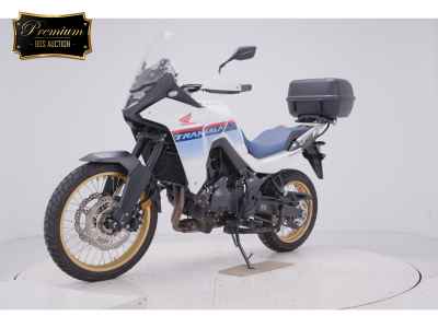Honda Transalp 750 2023