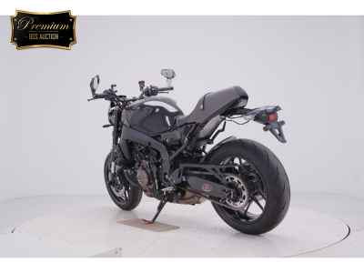 Yamaha XSR900 2023