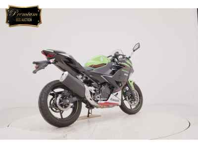 Kawasaki Ninja 400 2022