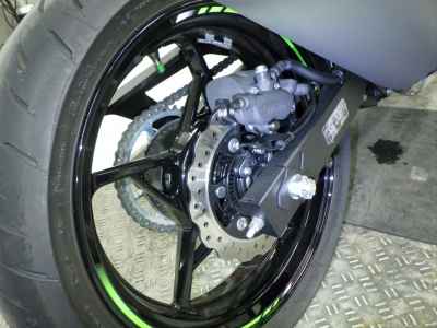 Kawasaki Ninja 400 2024