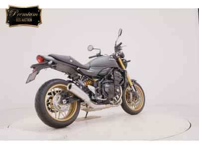 Kawasaki Z900RS SE 2024