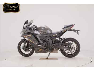 Kawasaki Ninja ZX-25R 2022