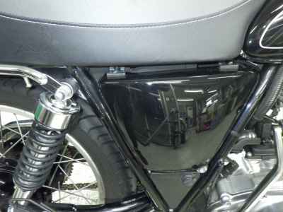 Yamaha SR400 2020