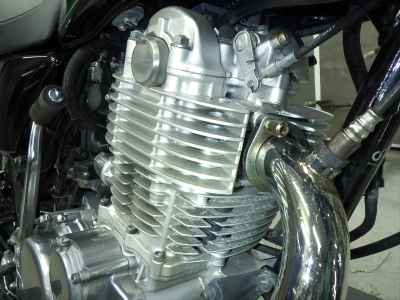 Yamaha SR400 2020