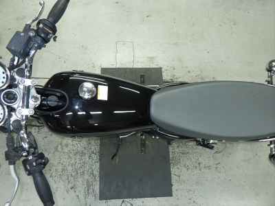 Yamaha SR400 2020