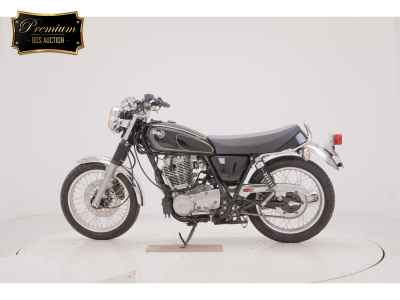 Yamaha SR400 2020