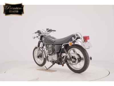 Yamaha SR400 2020