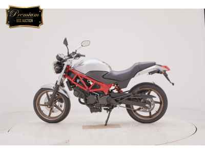 Honda VTR250 2015