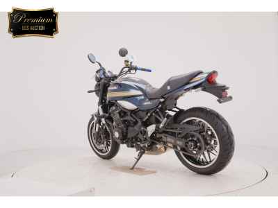 Kawasaki Z900RS 2022