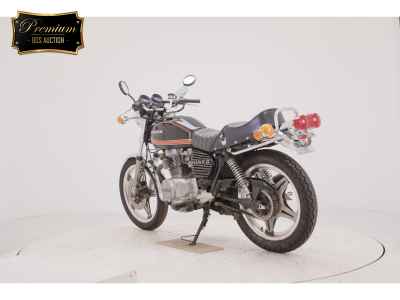 Honda CB400 2022