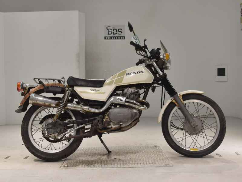 Honda Silk Road 1982