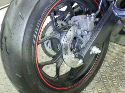 Yamaha YZF-R25 2015