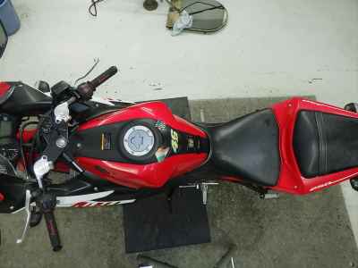 Yamaha YZF-R25 2015