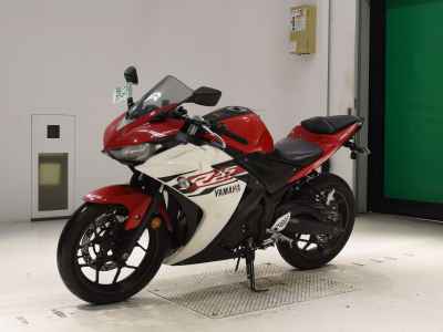 Yamaha YZF-R25 2015