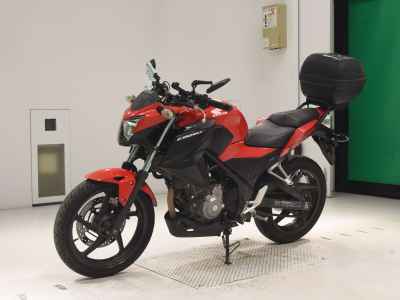 Honda CB250F 2015