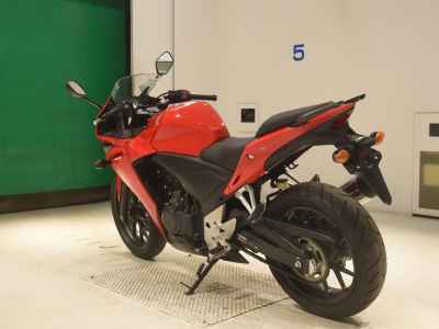 Honda CBR400R 2013
