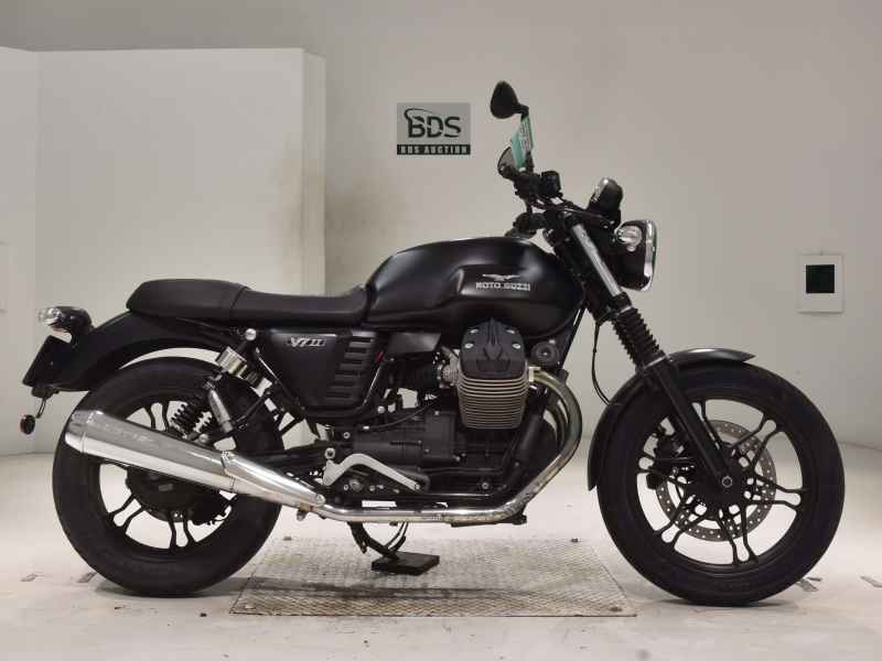 Moto Guzzi V7 Stone 2017