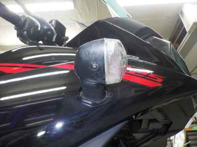 Yamaha YZF-R25 2015