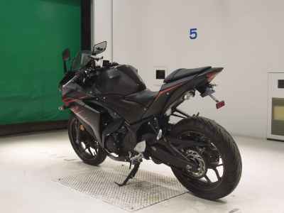 Yamaha YZF-R3 2017