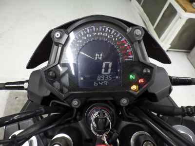 Kawasaki Z400 2023