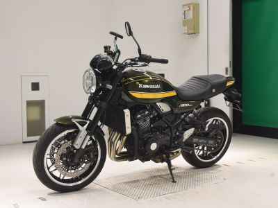 Kawasaki Z900RS 2021