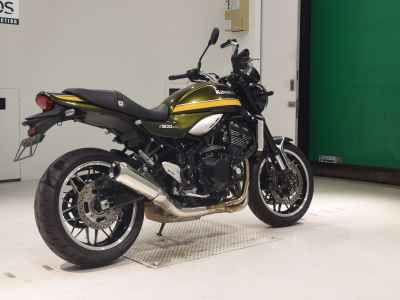 Kawasaki Z900RS 2021