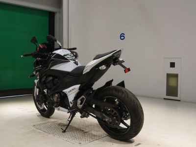 Kawasaki Z800 2017