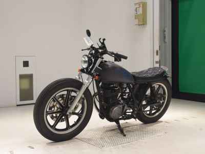 Yamaha SR400 1983