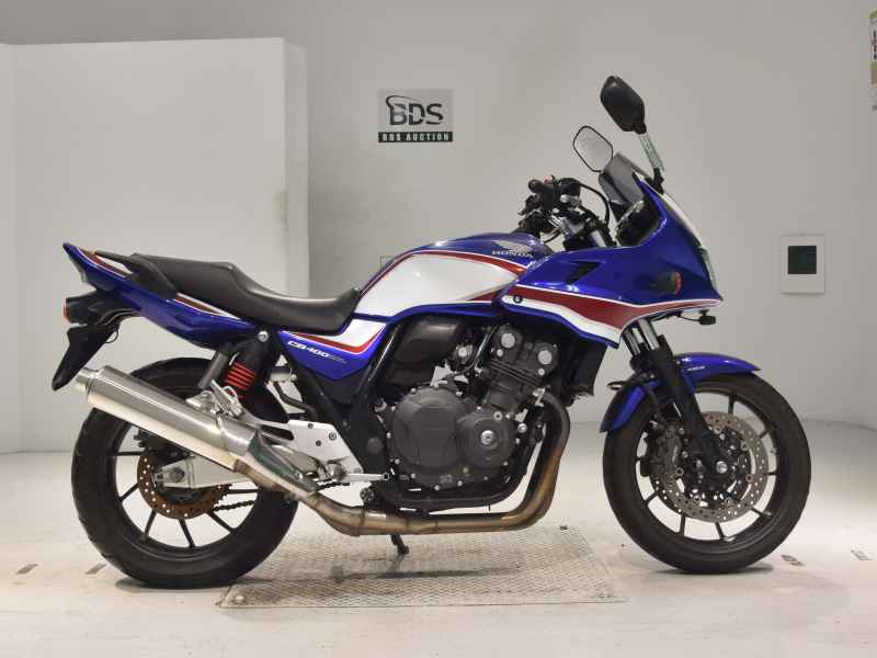 Honda CB400 Super Boldor 2020