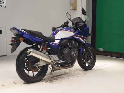 Honda CB400 Super Boldor 2020