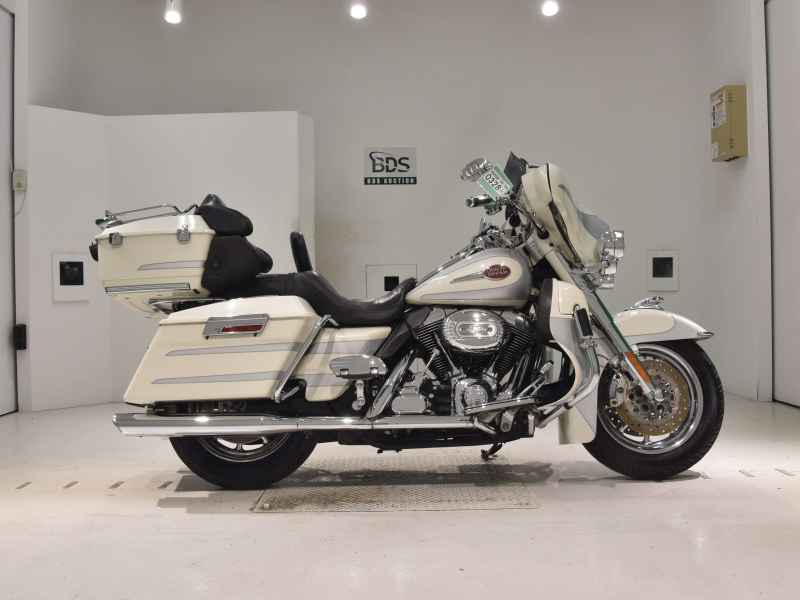Harley-Davidson Electra Glide FLHTCU1580 2008