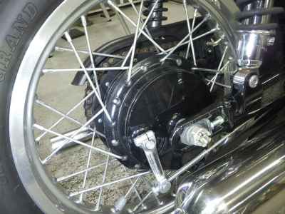 Kawasaki W400 2011