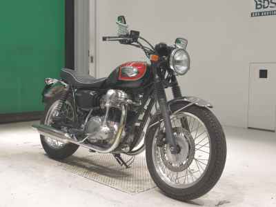 Kawasaki W400 2011