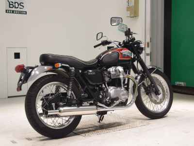 Kawasaki W400 2011