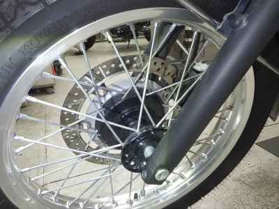Kawasaki W400 2011
