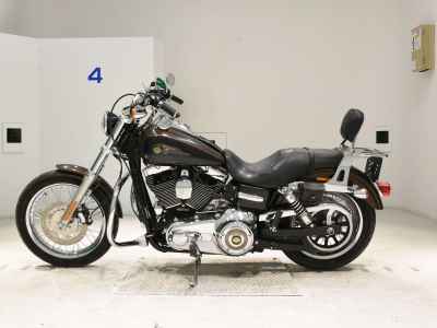 Harley-Davidson Super Glide FXDC1580 2013