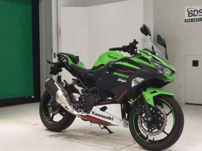 Kawasaki Ninja 250 2021