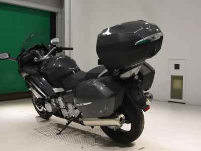 Yamaha FJR1300 2021