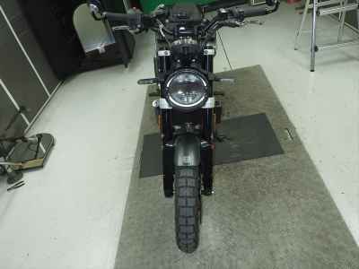 Husqvarna Svartpilen 401 2021