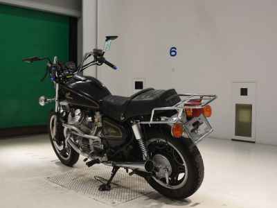 Honda GL400 Custom 1981