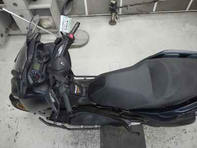 Yamaha XMAX 250 2022