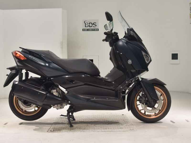 Yamaha XMAX 250 2022