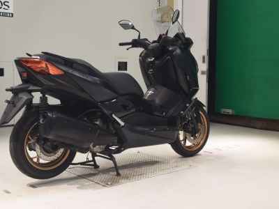 Yamaha XMAX 250 2022