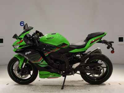 Kawasaki ZX-4R SE 2023