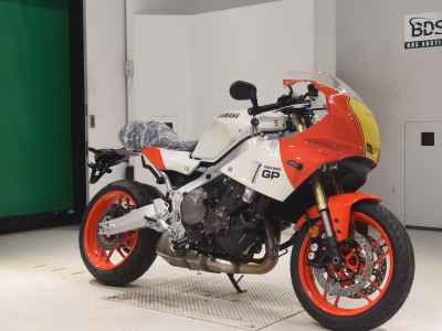 Yamaha XSR900 GP 2025
